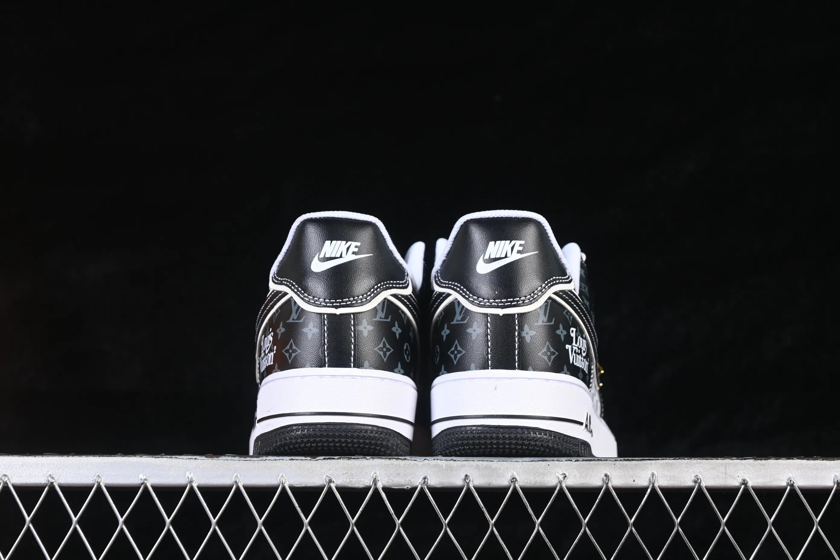 All categories Nk Air Force 1 Air Force series Nk Air Force 1 Low Air Force low-top Nike Air Force 1'07 Low joint model Air Force 1 low-top casual sneakers LV2288-004